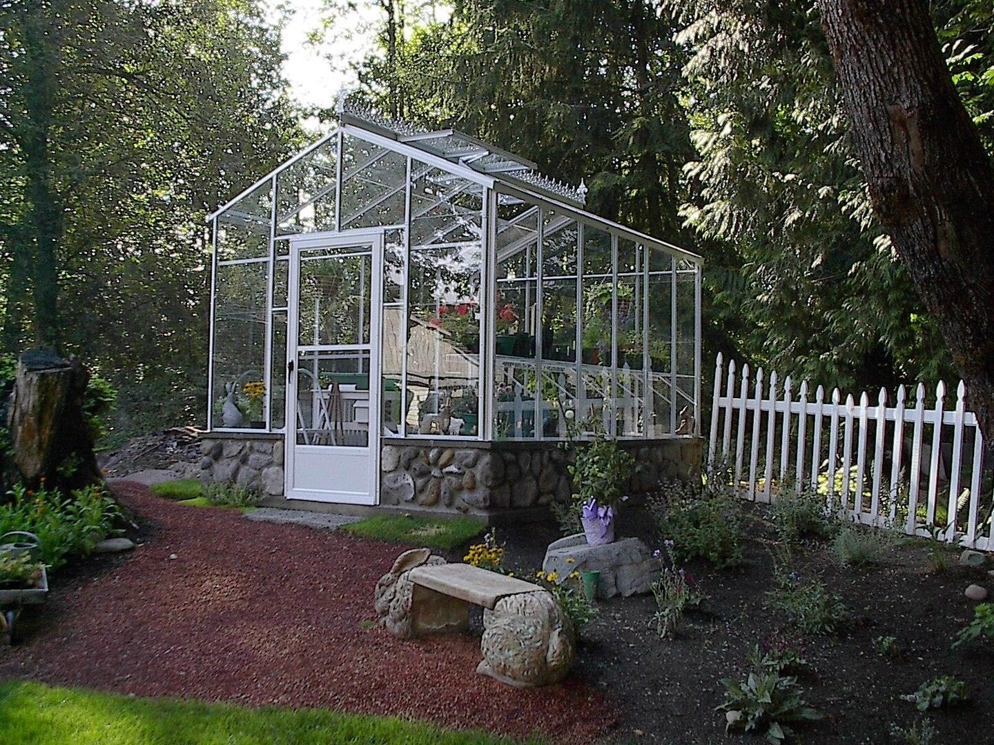 Traditional Glass Greenhouse Kits - Gothic Arch Greenhouses|Gothic Arch ...